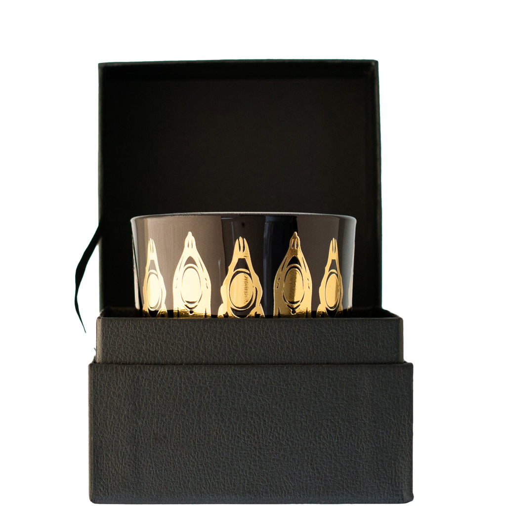 House of Harlow 1960: Black Winter Kate Candle - Luxe Gifts™
 - 3