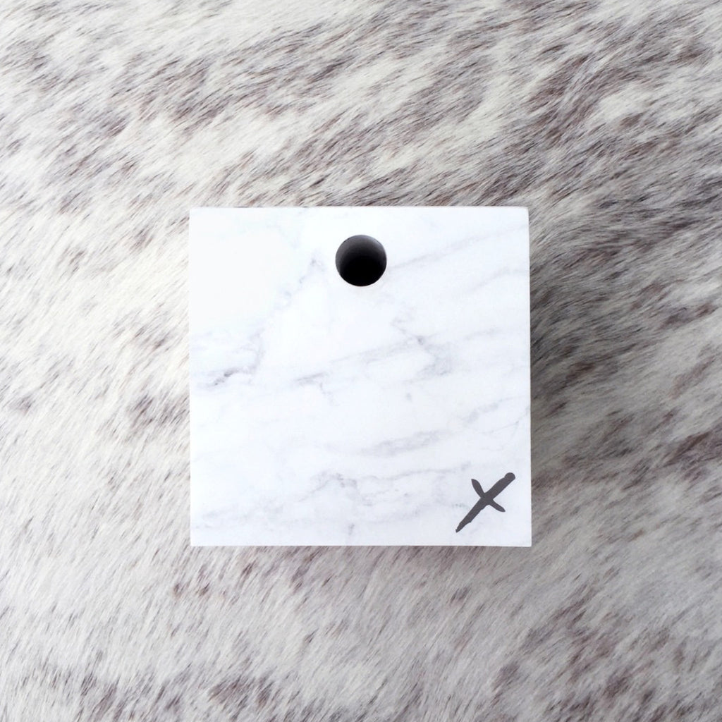 Jot it down: Marble Memo Cube - Luxe Gifts™
 - 1