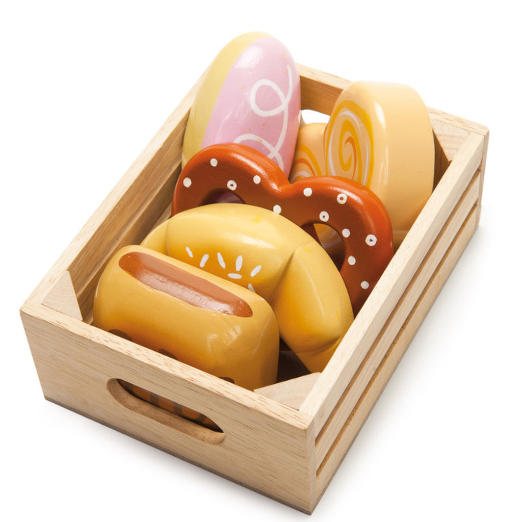 Le Toy Van: Honeybake Bakers Basket in a Crate - Luxe Gifts™
